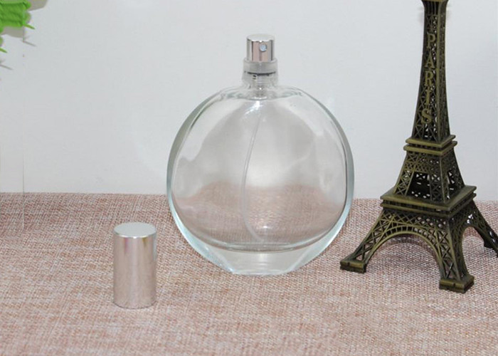 100ml Refillable Cosmetic Glass Bottles , Flat Round Empty Perfume Bottles