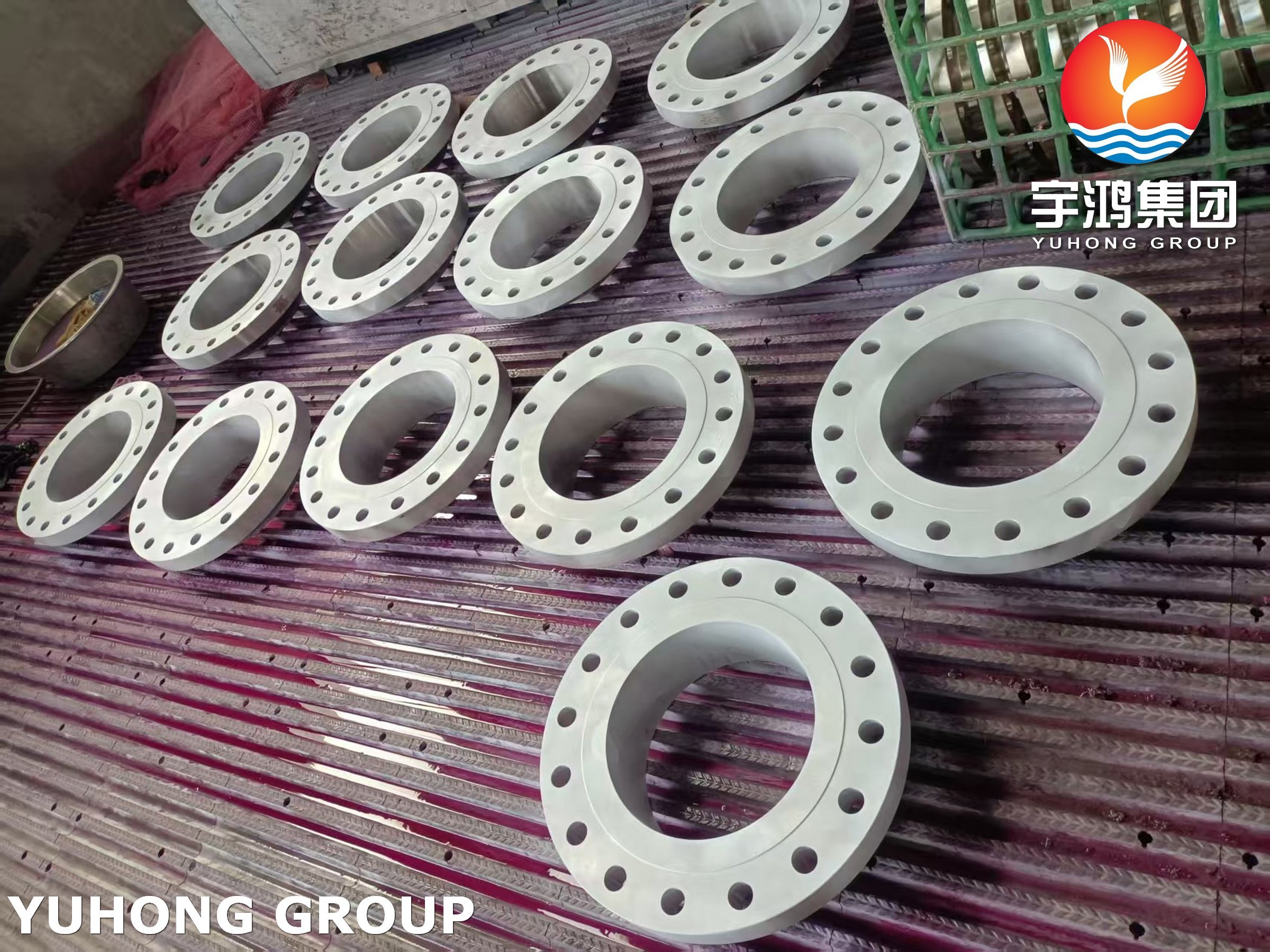1/2" to 24" ASTM A182 F51 WNRF Flanges Class 150-2500 Corrosion Resistant Duplex Steel