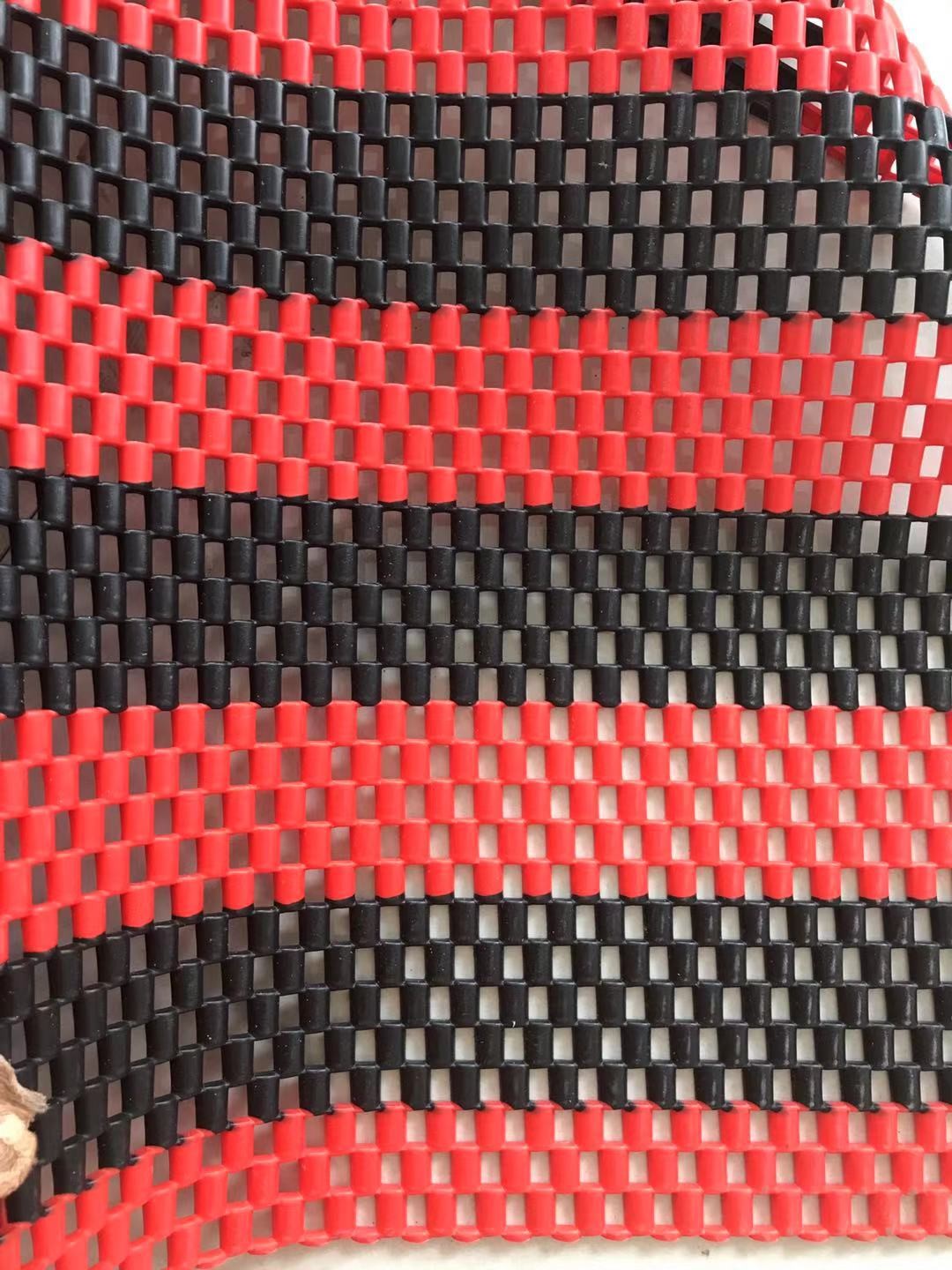 Eco Friendly Plastic PVC Hollow Out Mat Making Machine Long Time Service Life