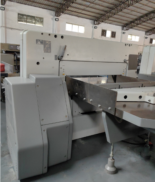 Computerized 45t/m Polar 115cm Paper Guillotine for Fast and Precise Paper Trimming