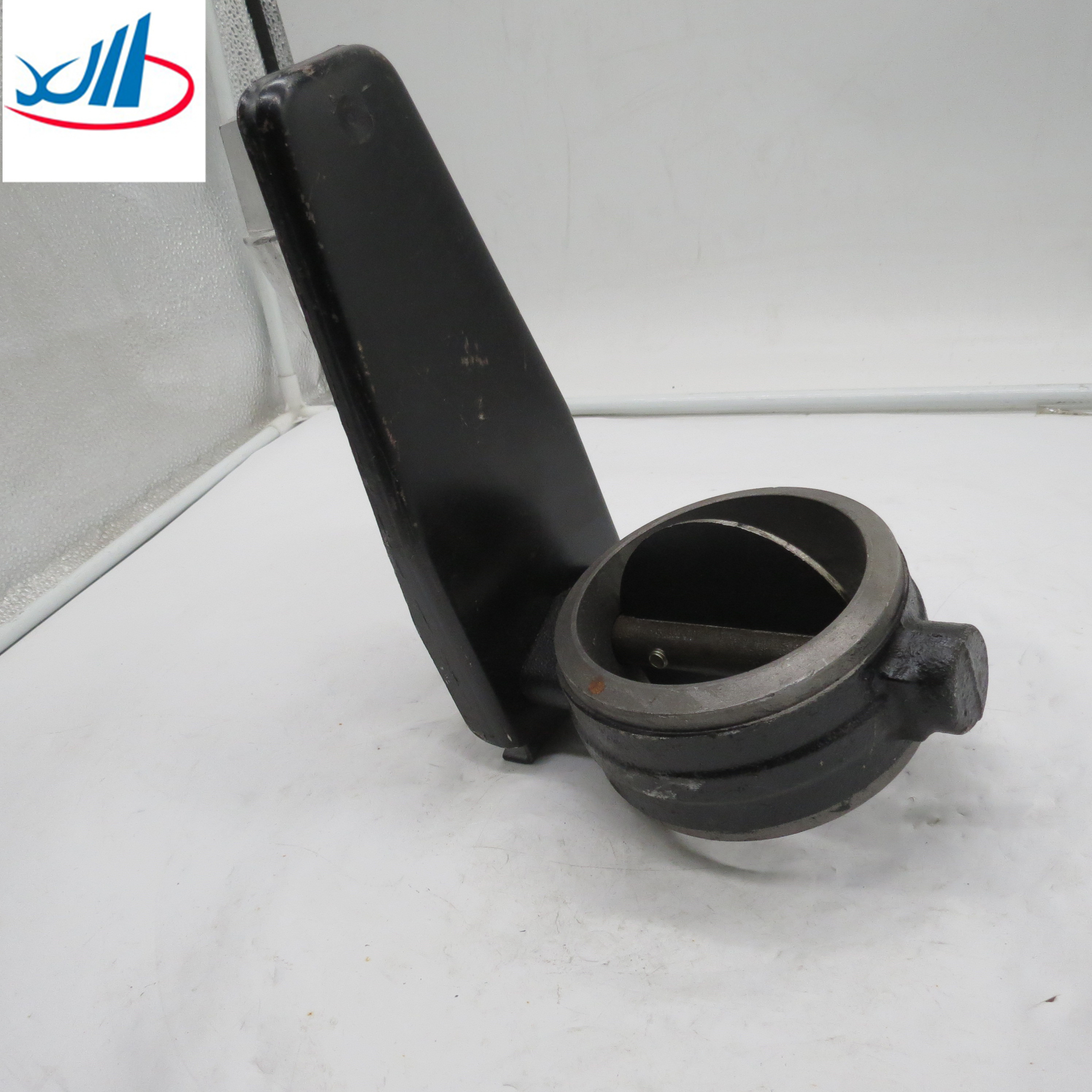 Trucks And Cars Auto Parts Exhaust Brake Butterfly Valve H67J4009 3549D115001