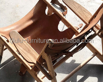 Modern Nitrolacquer Finish PU Leather Armchair for Modern and Comfortable Living Room