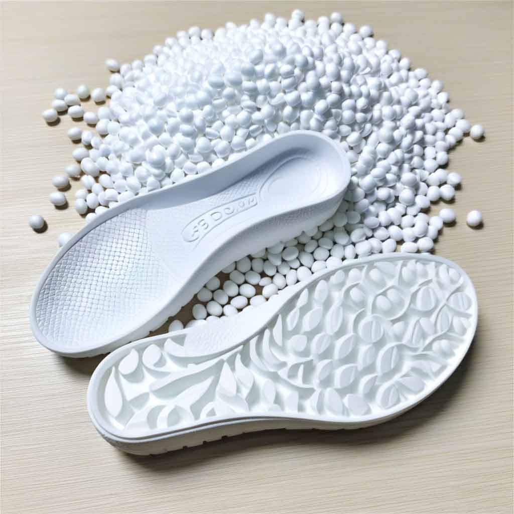 White Color EVA Masterbatch Plastic Granules Customized For Titanium Dioxide Concentration