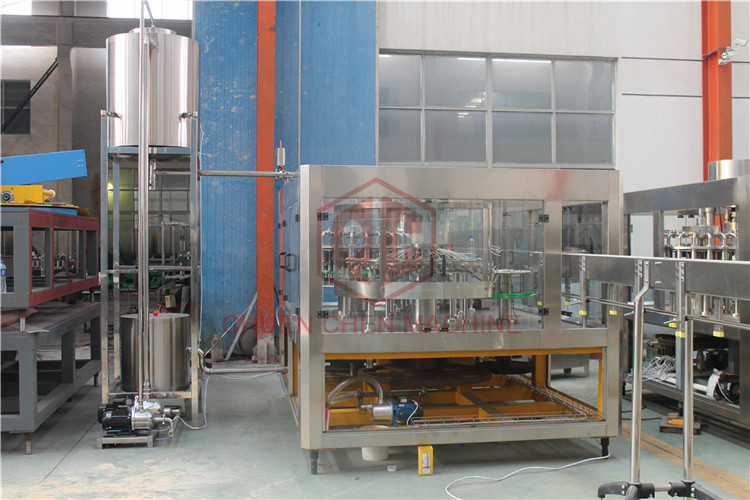 8000BPH Plastic Bottle Filling Machine , Rinsing Filling Capping Machine Food Grade