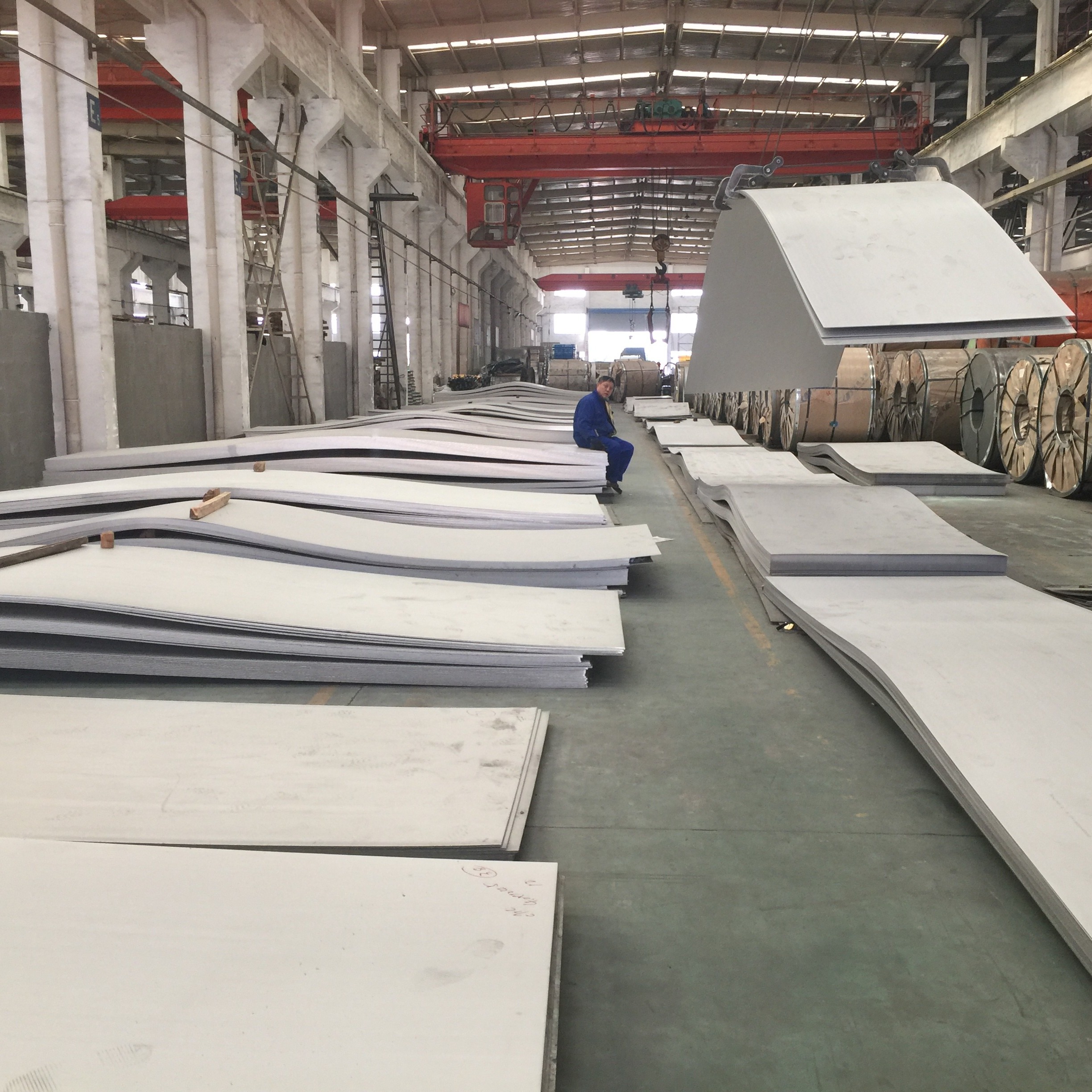 Hot Rolled DIN 1.4550 ASTM AISI 347/347H Stainless Steel Plate 12*2000*6000mm