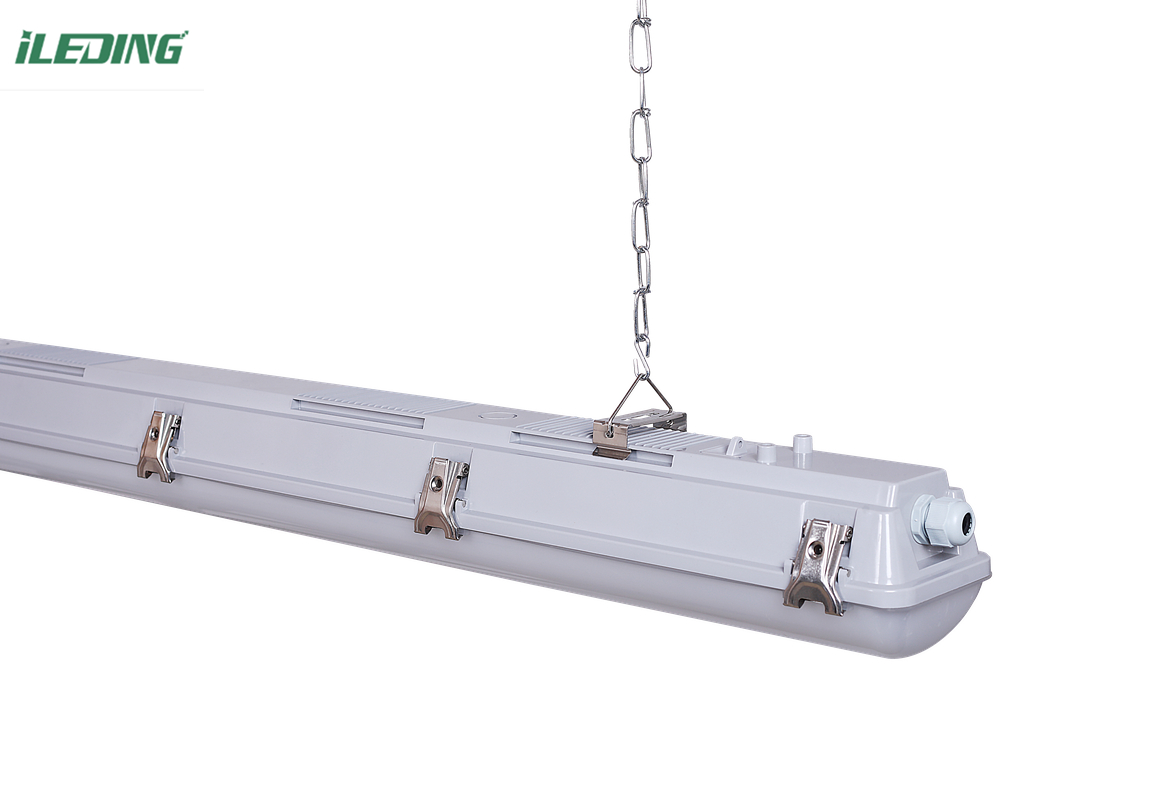 IP66 Waterproof Linear 65W Warehouse LED Vapor Tight Light Energy for Indoor Dairy Farm