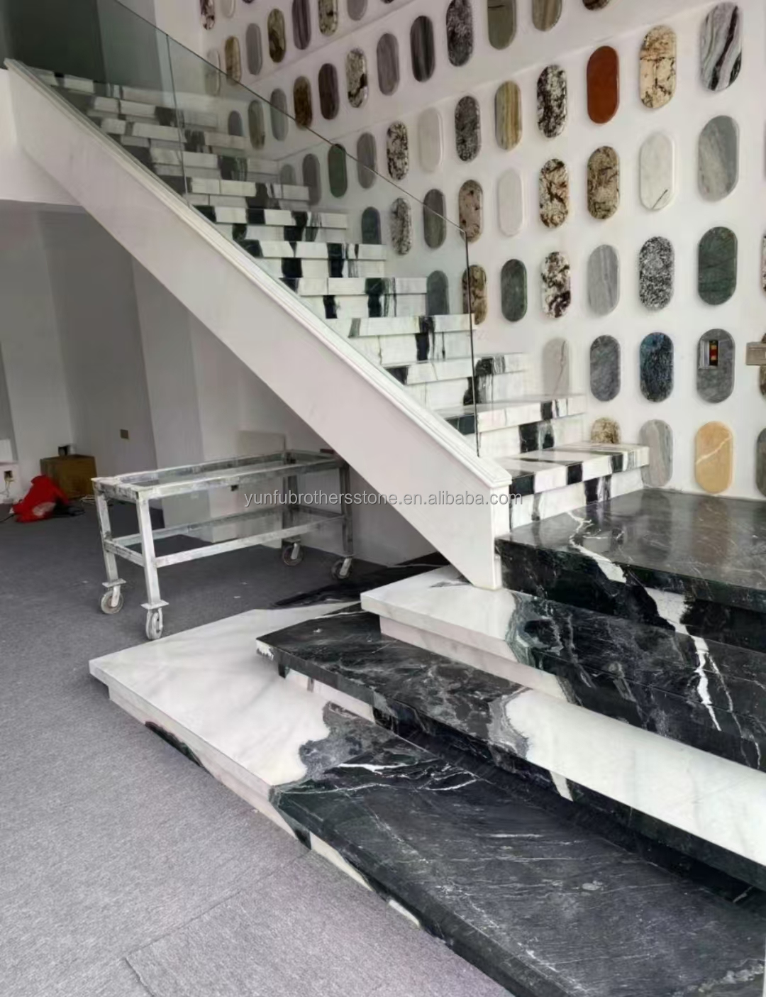 Easy Installation Panda White Marble Stairs with Modern Design and LED Wall Lights