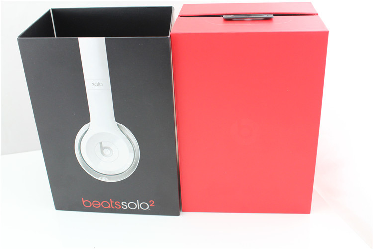 BRAND NEW BEATS BY DR. DRE SOLO2 WIRED ON EAR HEADPHONES HEADSET SEALED white come from http://www.dhgate.com/store/2005