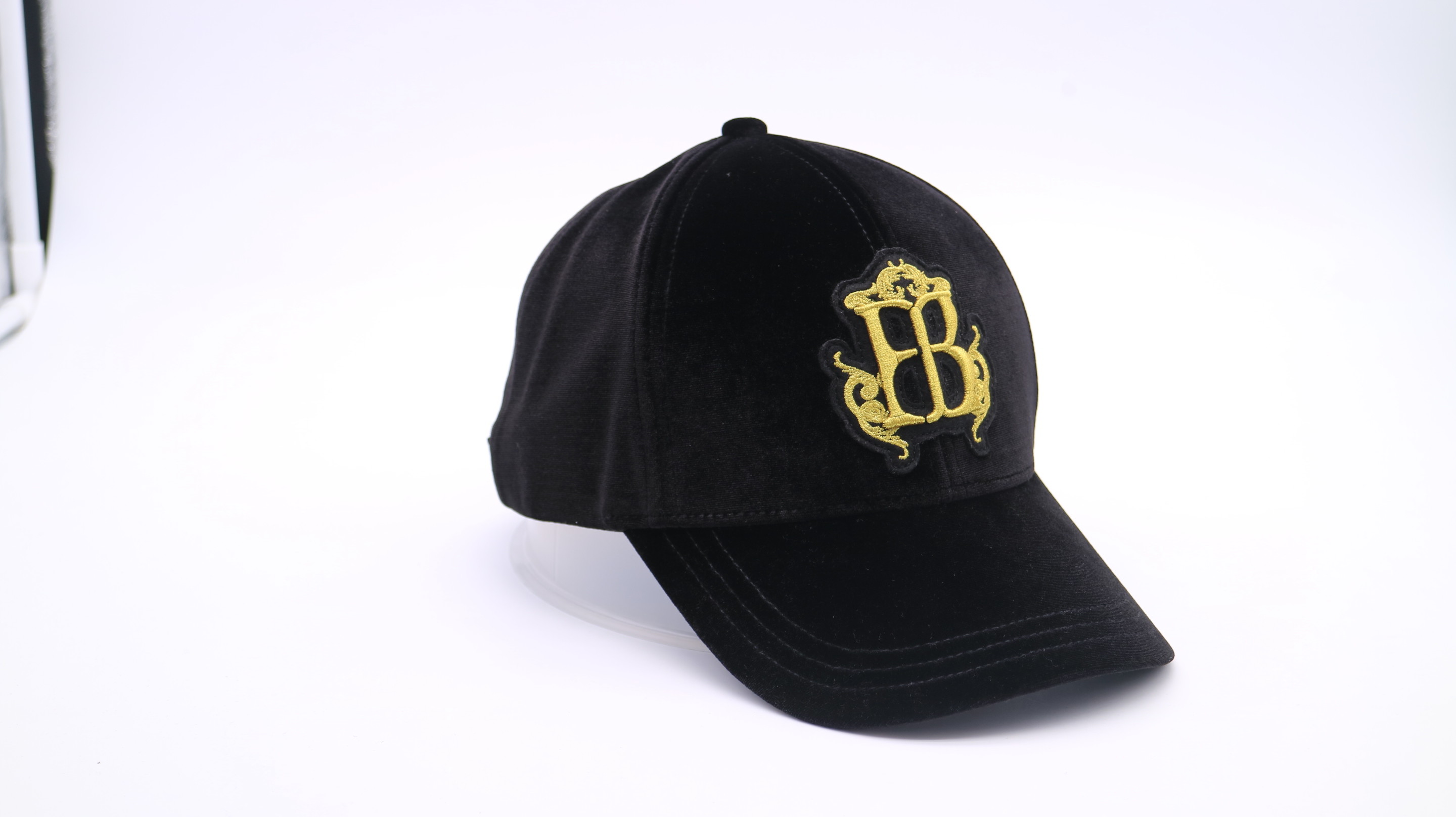 Female Autumn Velvet Baseball Cap Duck Tongue Vertical Stripe Sports Hat