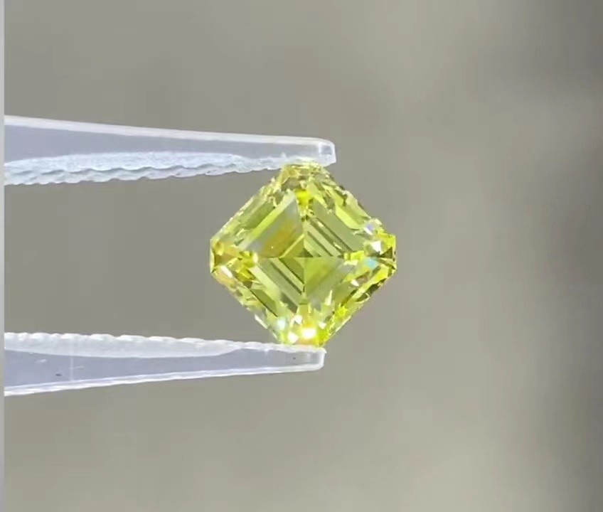 HPHT Lab Grown Yellow Diamonds Asscher Fancy Diamond Certified Loose Diamond
