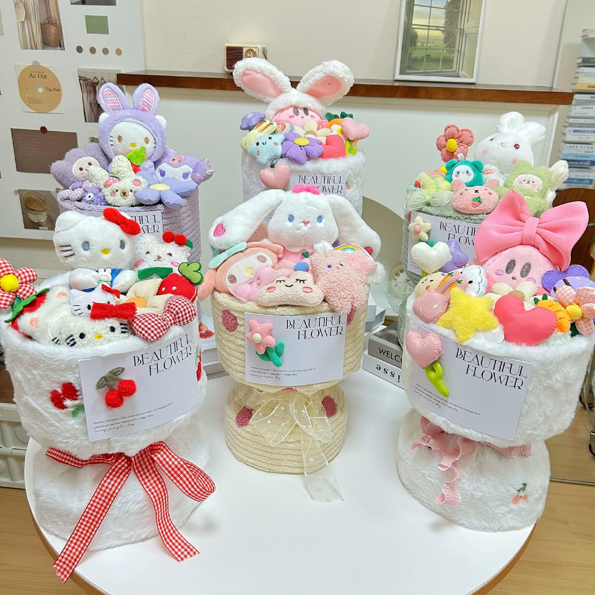 20x35cm Doll Bouquet Unique Gift for Girlfriend's Birthday or Qixi Valentine's Day