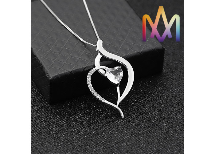 10g Love Heart Pendant Necklace With Cubic Zirconia