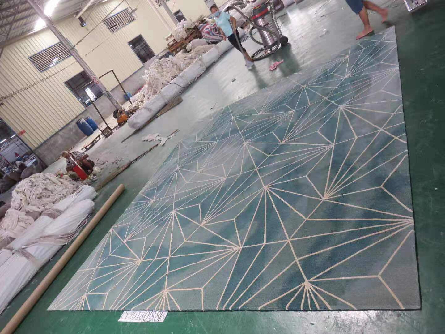 Customized 100% Handmade Technique Wool Hand Tufted Carpet for Hotel Soft and Durable