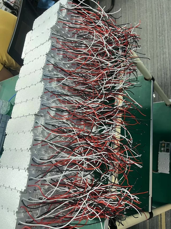 100W 1600-1700MHz GaN RF Power Amplifier Module with Built-in Circulator for UAV Interference
