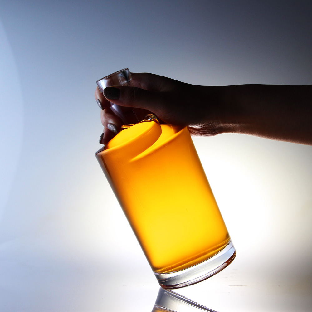 Thick Bottom Customized Glass Base Material Liquor Bottles for Vodka Gin Rum Champagne