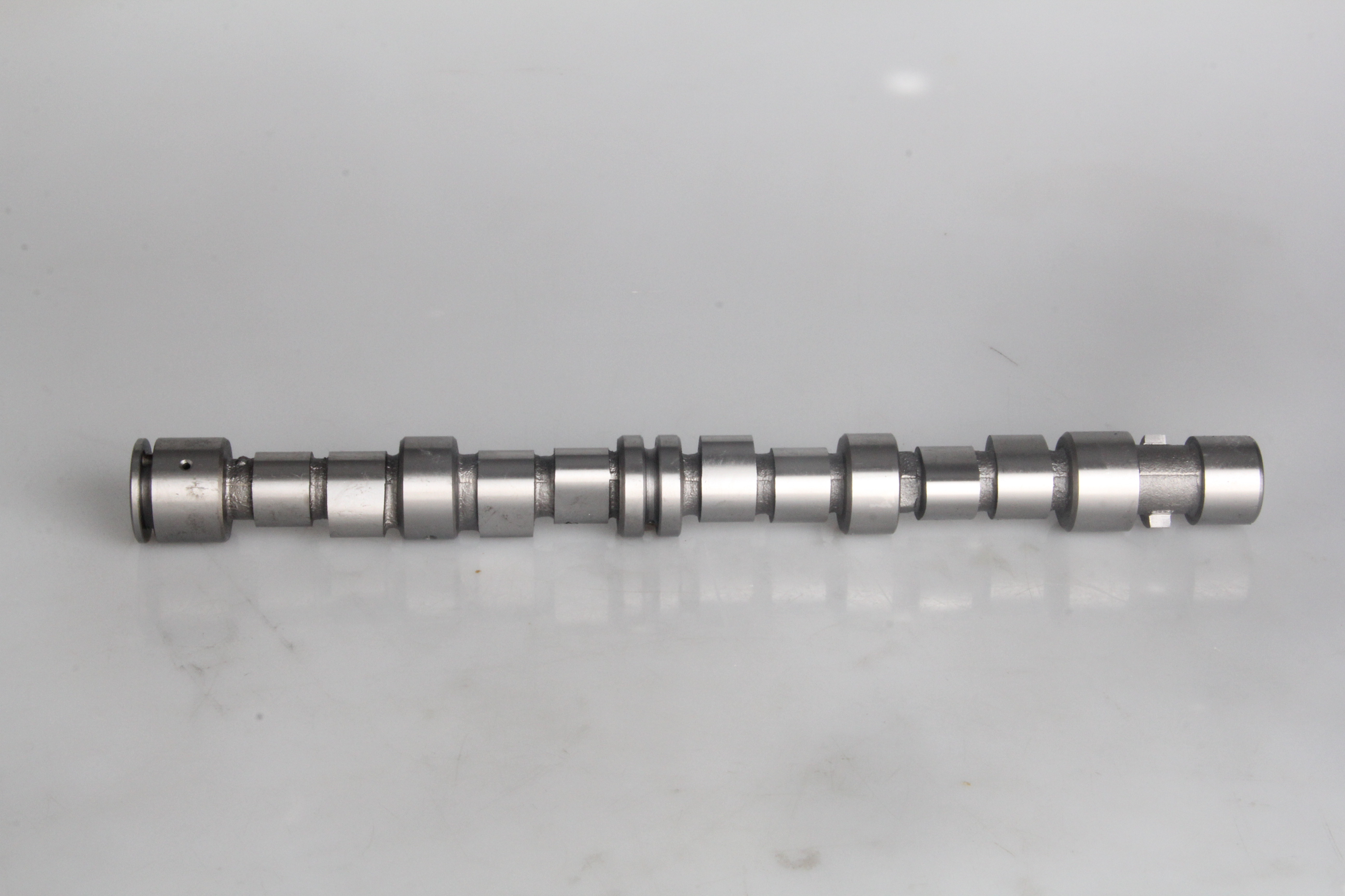 Professional Car Engine Camshaft OPEL OEM 24548 636041 for Z16SE / X16SZR