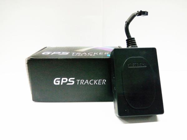 Buy 4G LTE Network Multiple GPS GSM Tracker With Vibration Alarm For Vehicles at wholesale prices