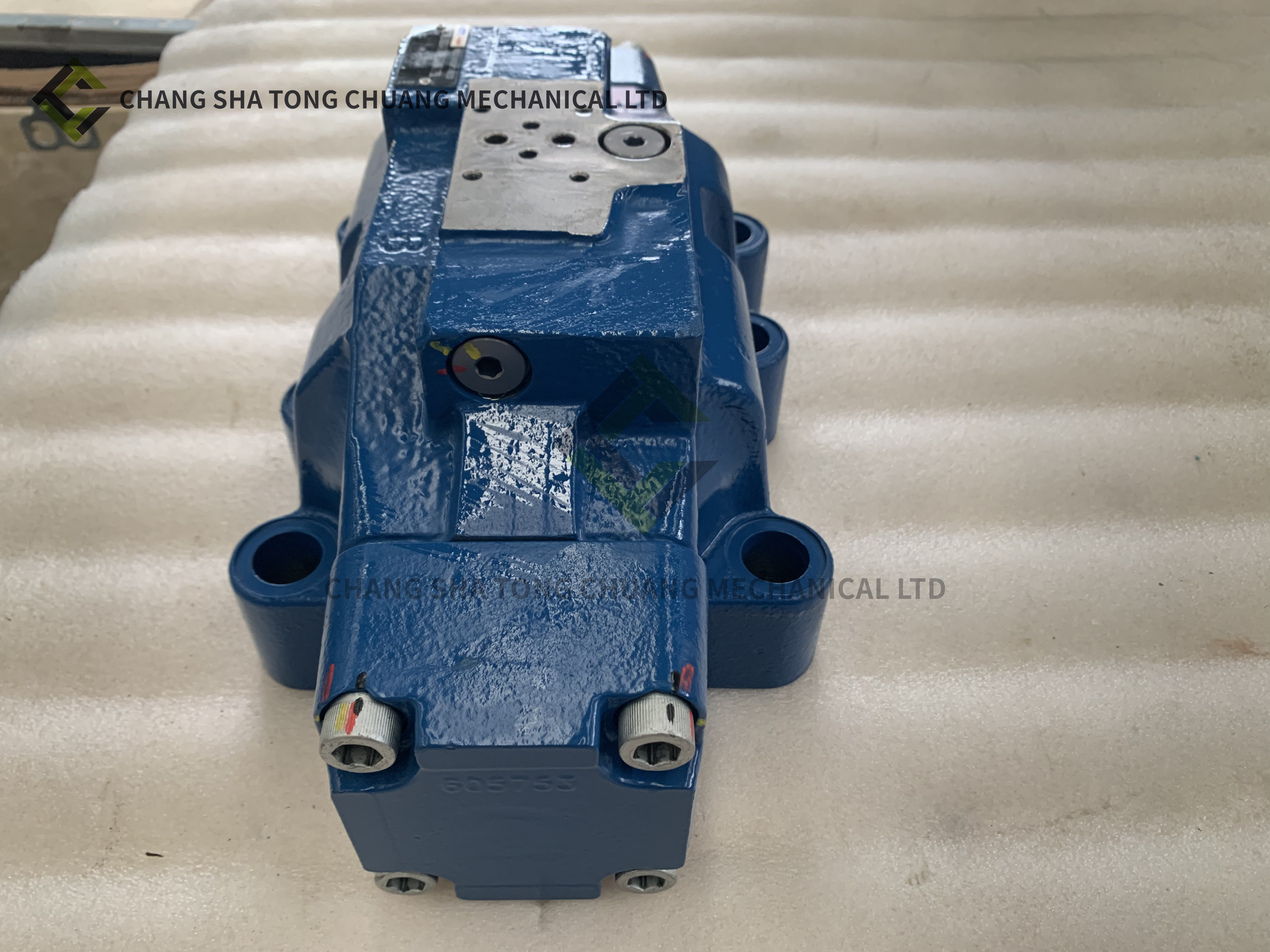 Hydraulic Electromagnetic Reversing Valve H-4weh32g-L7X / 6eg24netz5l for Concrete Pump Truck