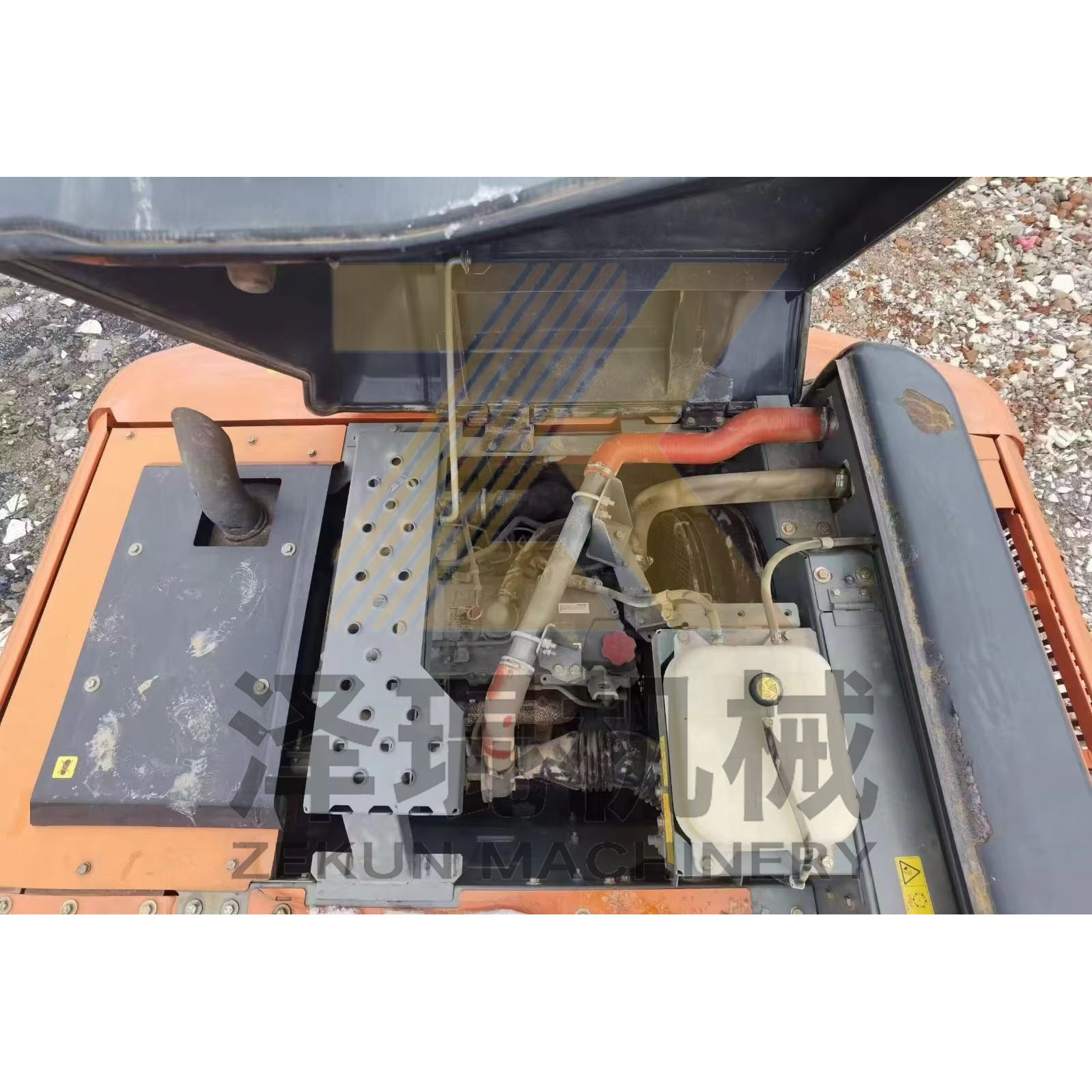 2013 2022 Hitachi ZX200 ZX200-3 5 5A Excavator Used Machine in Shanghai with Good