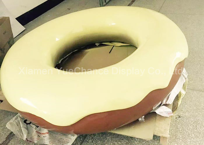 Hand Carved Shop Display Christmas Decorations Promotional Big Size Fiberglass Donuts