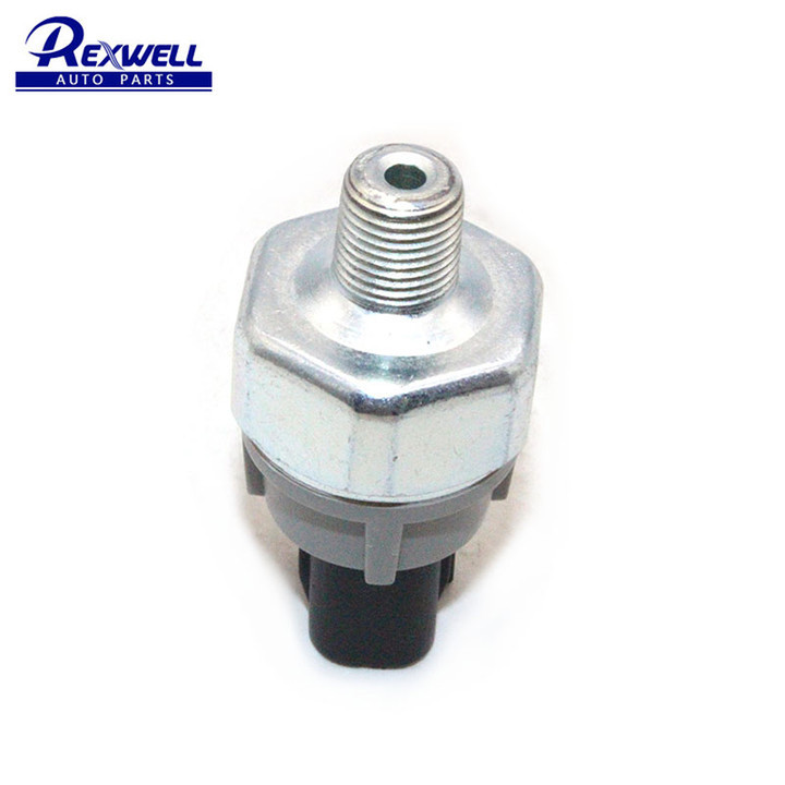 Auto Parts For Toyota Oil Pressure Sensor 83530-28020 8353028020
