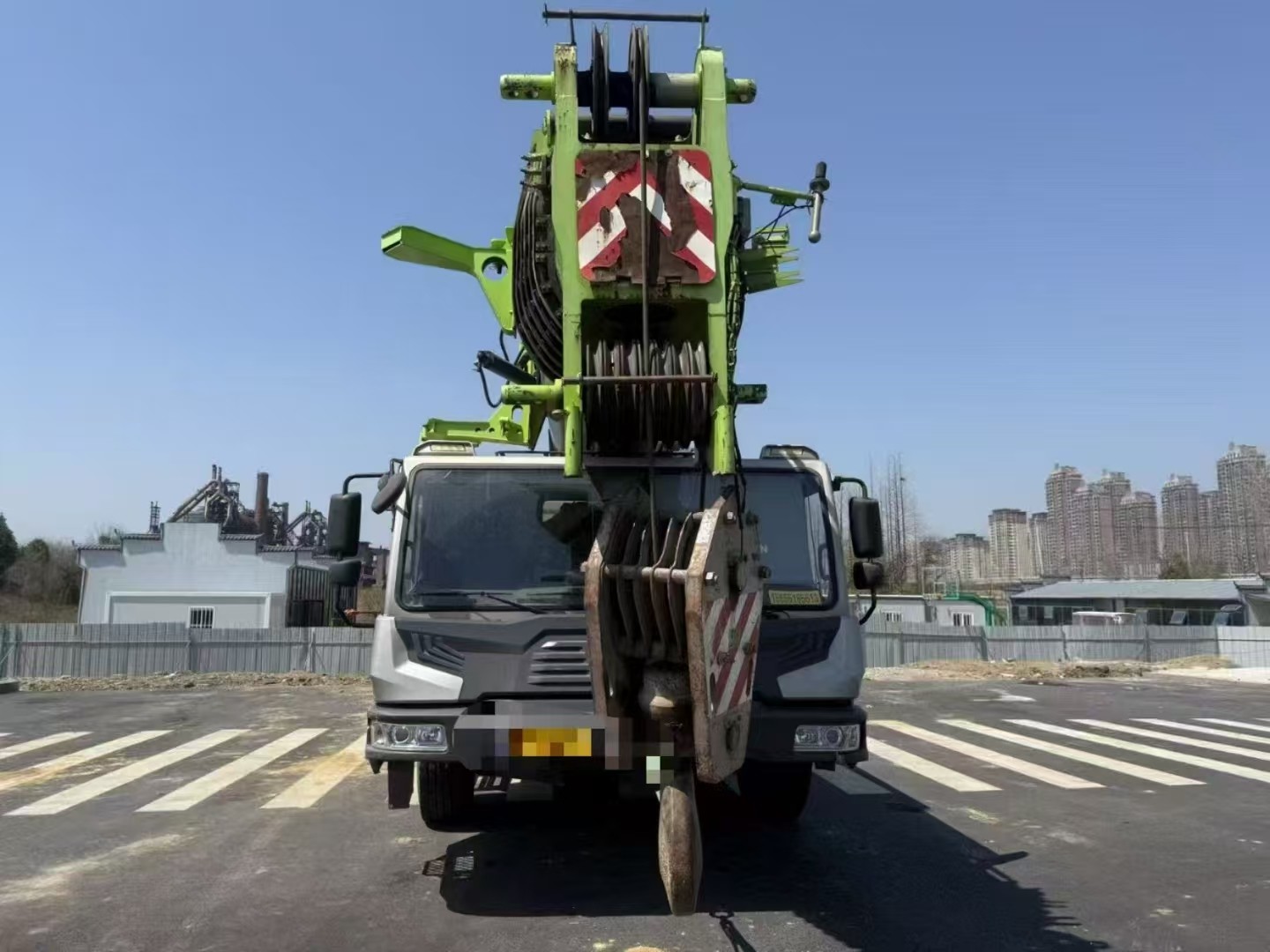 ZOOMLION 130Ton Mobile Crane Truck Sell China Used Crane