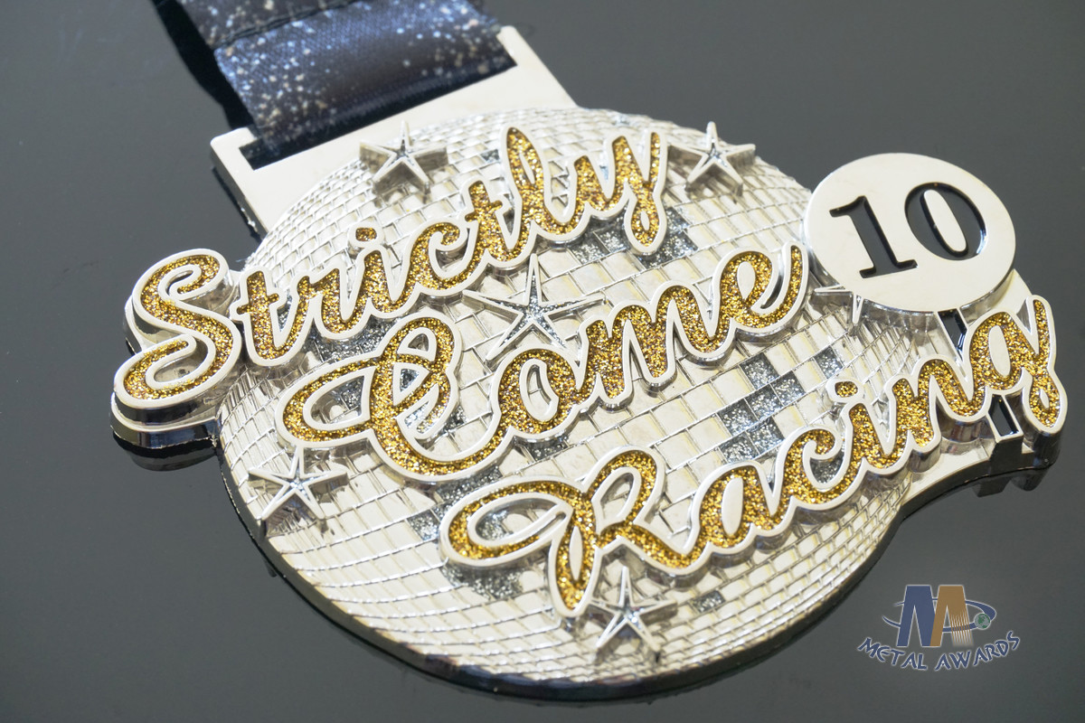 3D Earth Glitter Color Custom Silver Sports Medal , Bespoke Metal Running Medallion