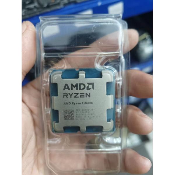 Original R5 8600G processor 6Core 12Thread 5GHz 4NM 22MB 65W Socket AM5 CPU Gaming Processor 8600G cpu