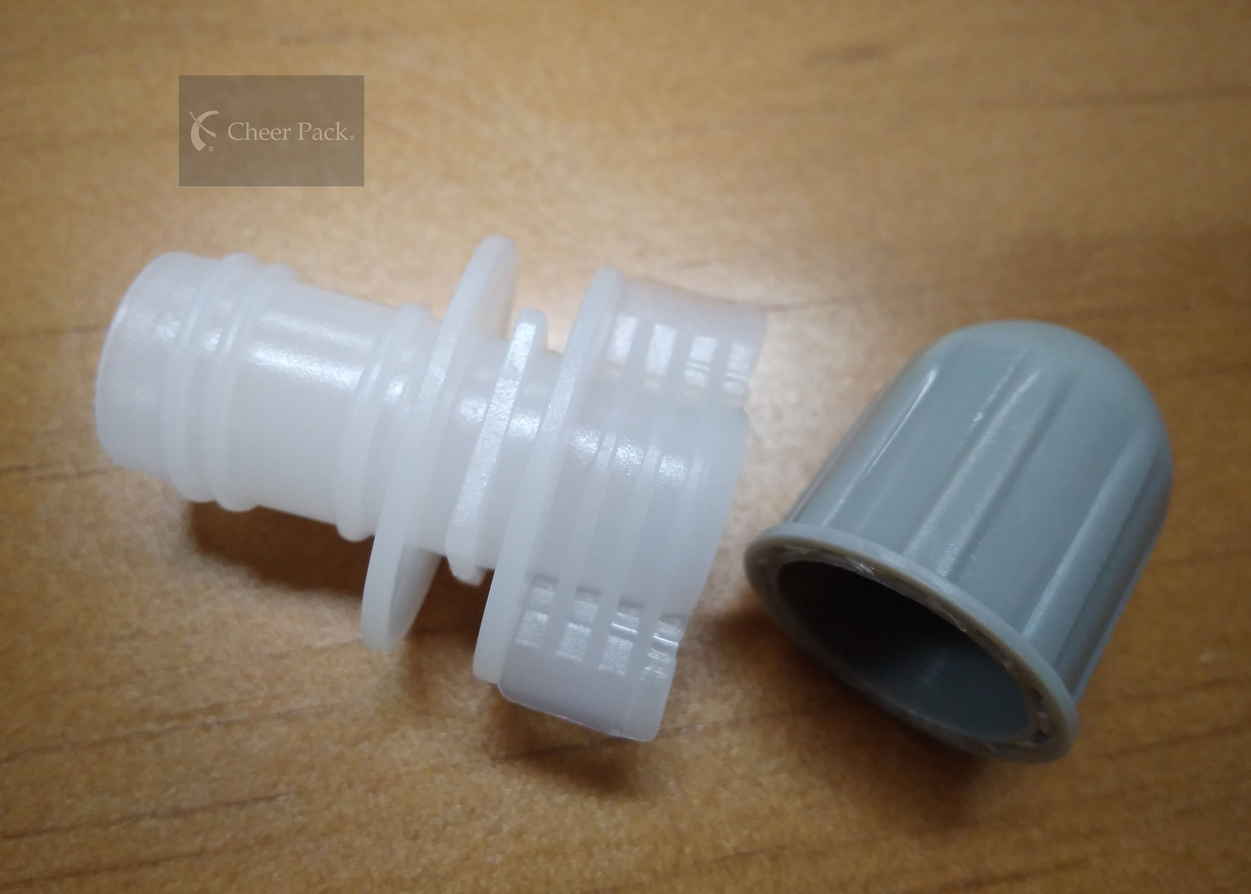 Polyethylene Round Twist Top Cap 12mm For Plastic Bag / Pouch , Plastic Material