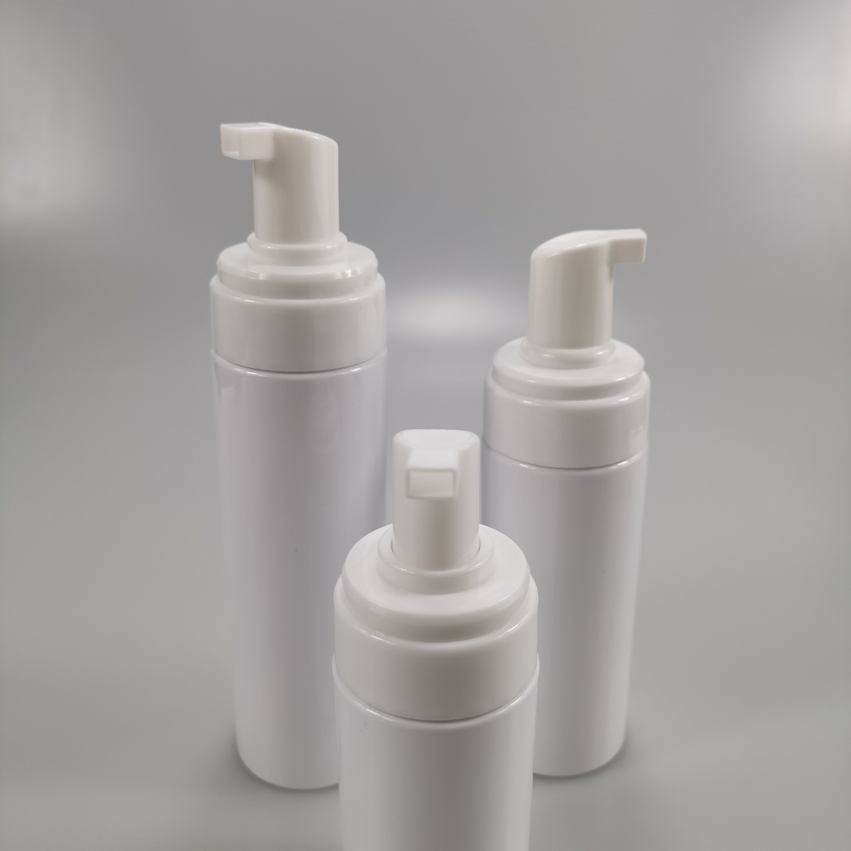 Collar Material PET 100ml 120ml 150ml 200ml Round Foam Soap Bottle for Hand Sanitizer