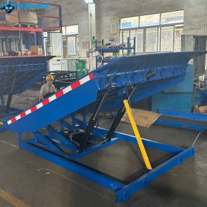 Mechanical Container Loading Dock Leveler Platform Lifter 15mm Plate