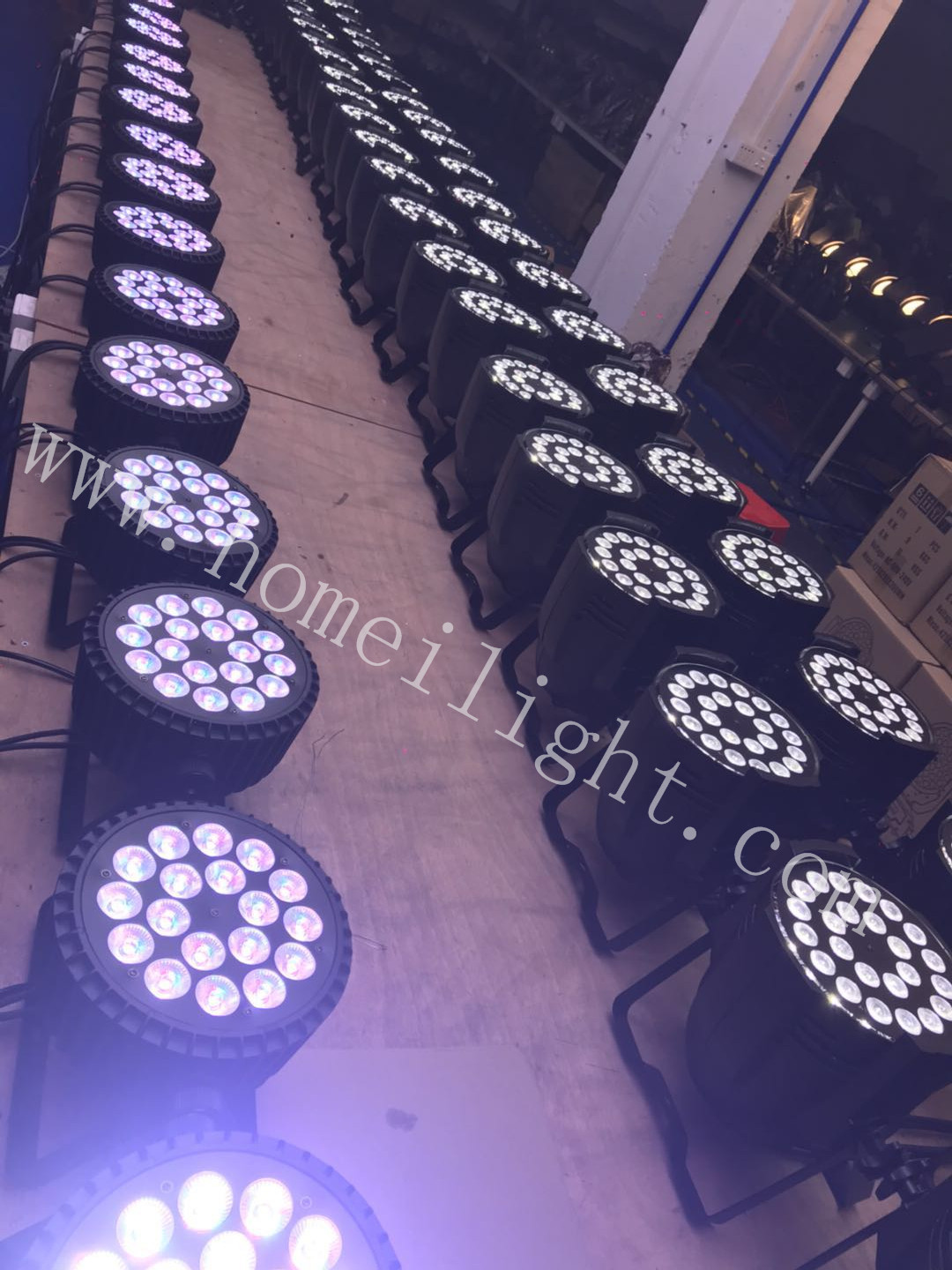 18pcs 4 In 1 Led Bar Stage Light indoor Zoom Par For Night Club Wedding Light Uplight Par Can