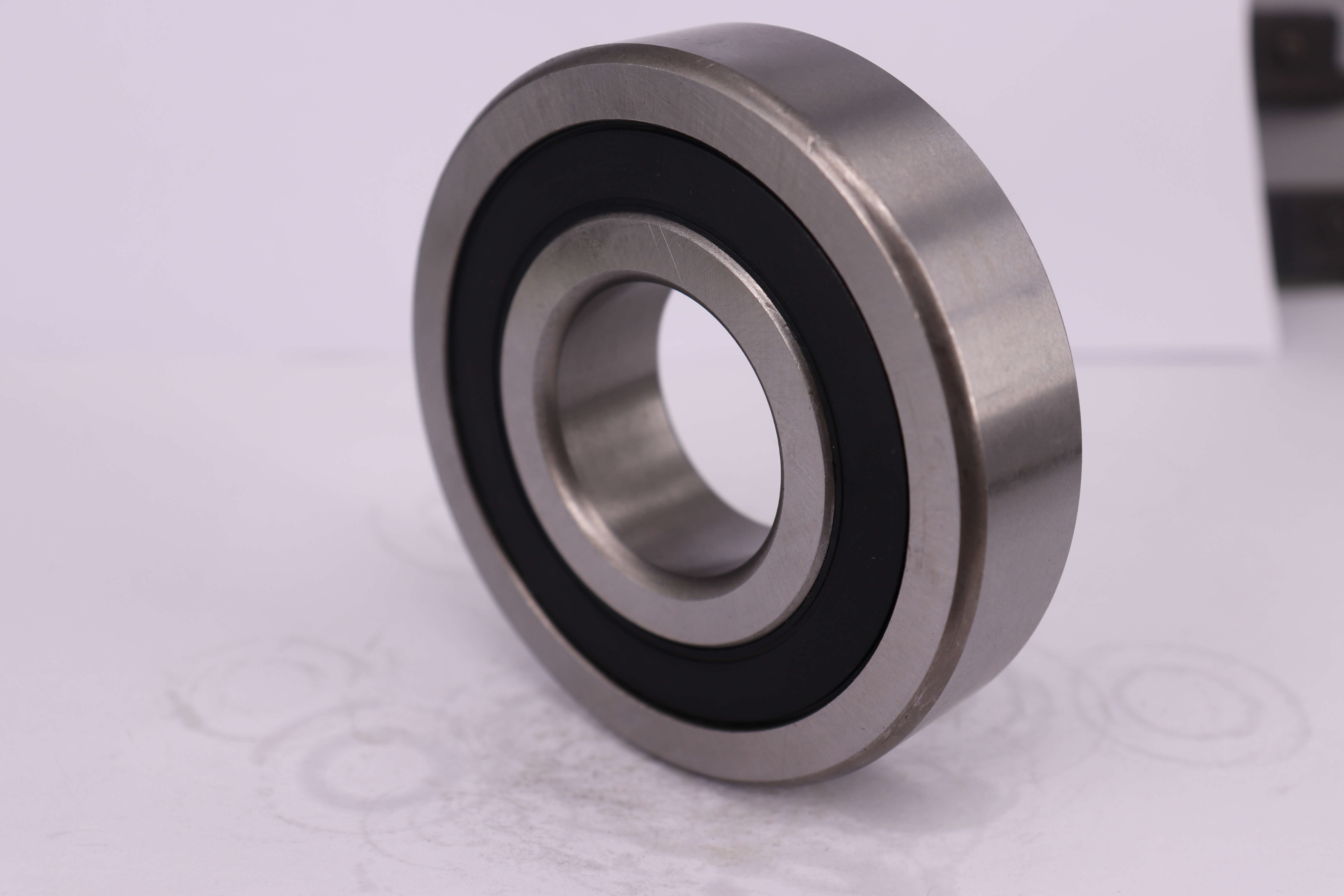 NSK For Motor Nonstandard Deep Groove Ball Bearings RMS12-2RS Steel Retainer 38.1*95.25*22.81mm