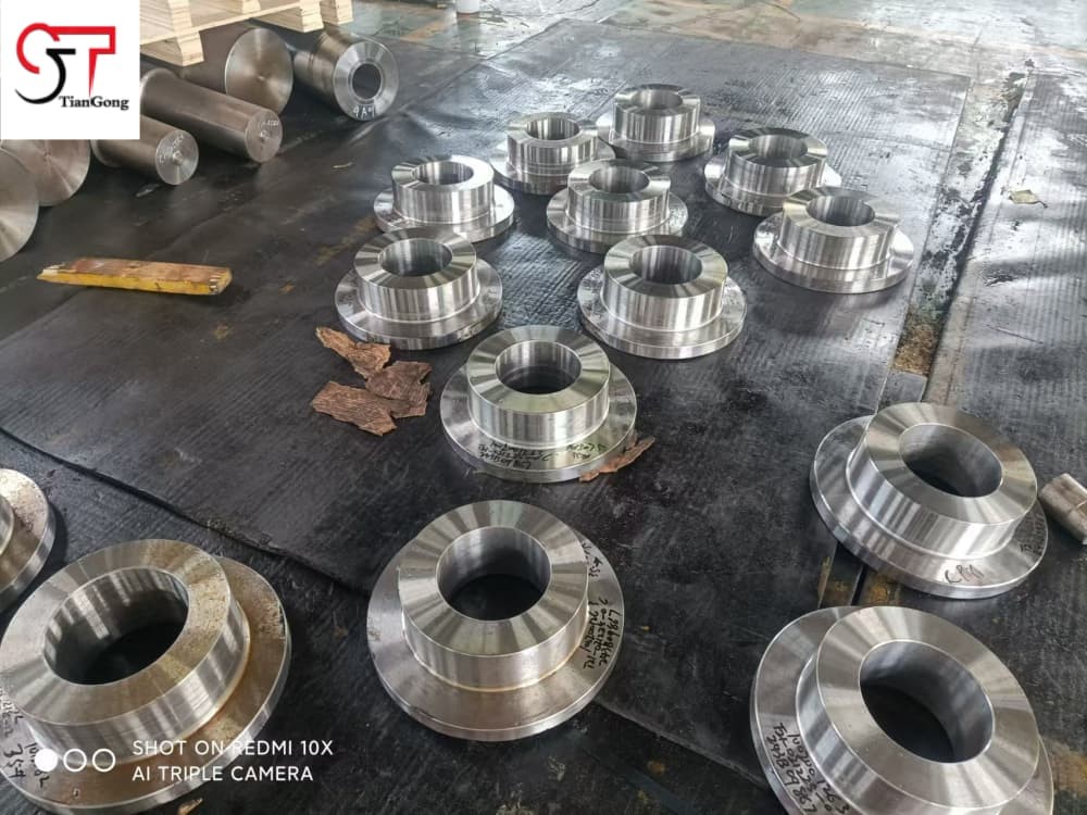 Machined Forged Disc Carbon Steel Coupling Forgings For Hydraulic Drive Assemblies