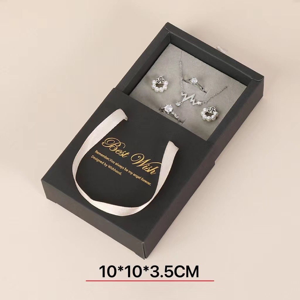Eco Friendly 10x10x3.5 Cardboard Gift Packaging Box Necklace And Earring Gift Box