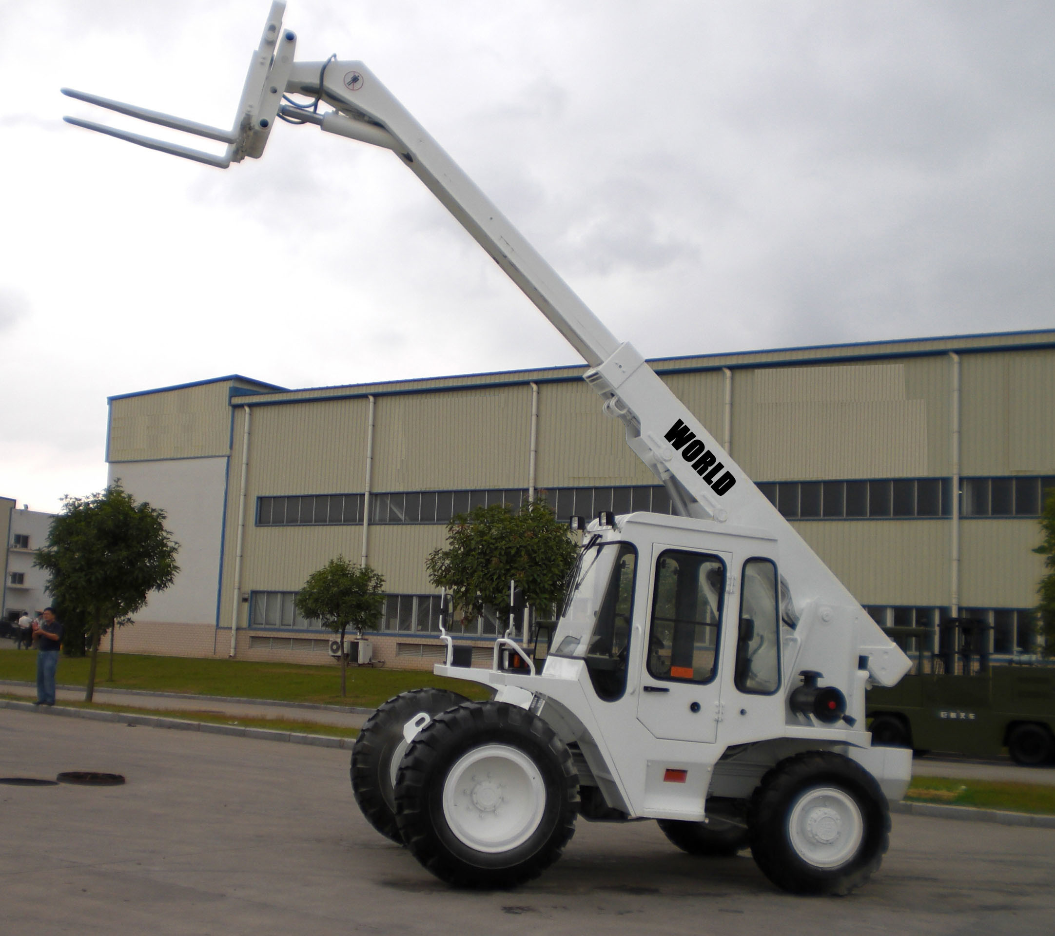 4 Wheel Drive EPA Diesel Engine Telescopic Handler 2.5T load Telescopic Forklift 4WD Telehandler