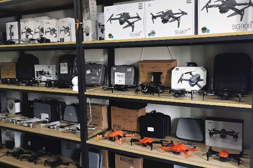 HUGTEC XD1 4k Camera Folding Mini Drone Pro Dual Headless Mode 45 mins Charging Time for Incredible Performance