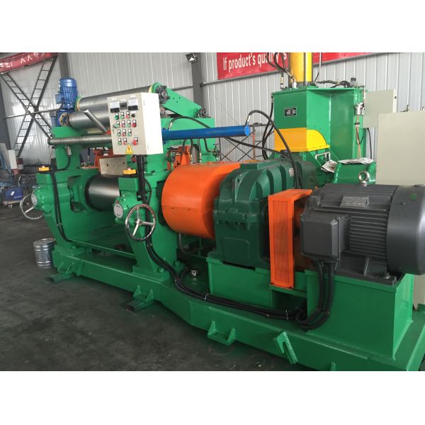 CE/ISO9001 Certified Two Roll Open Mixing Mill with Automatic Thin Oil Lubrication and Integrated Base Design