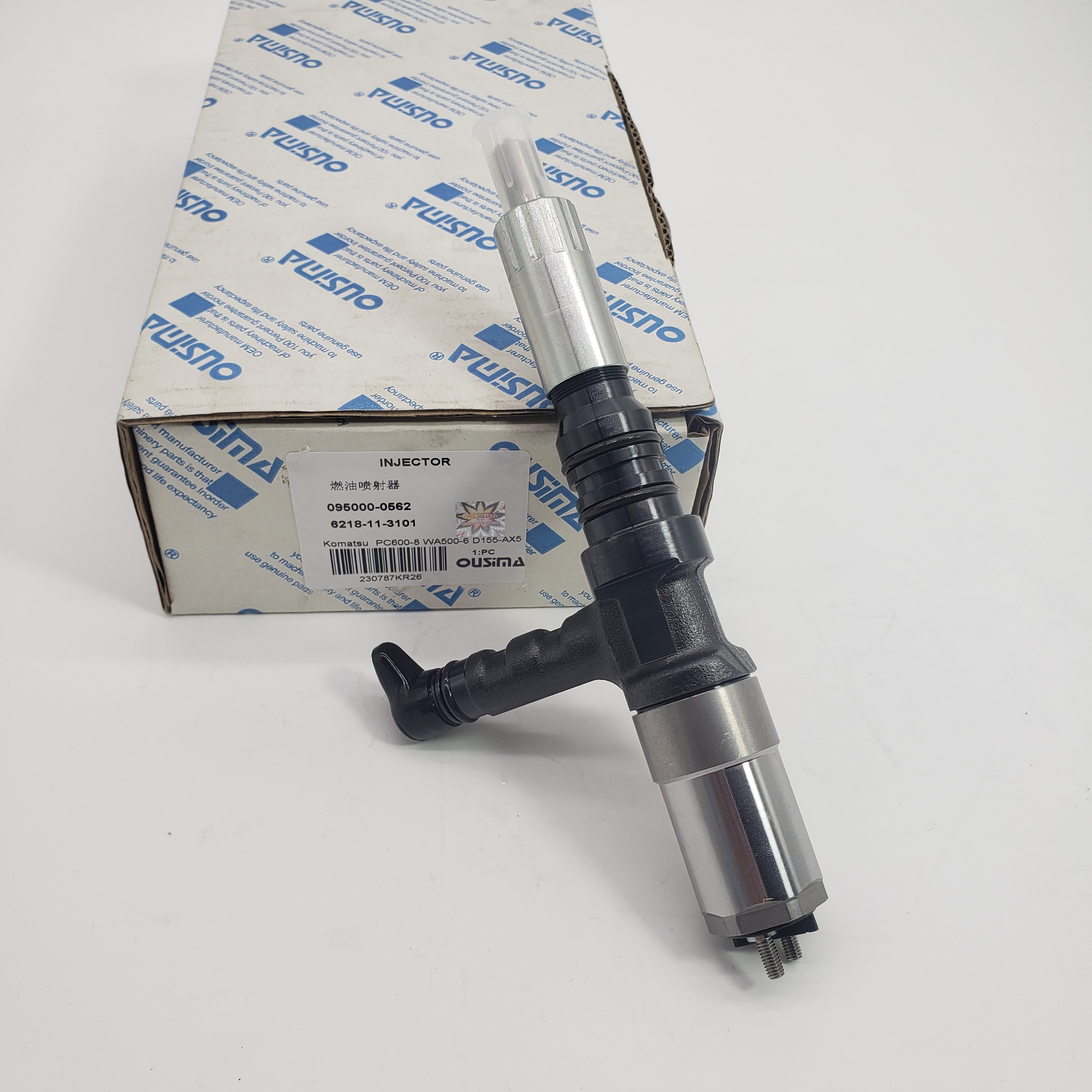 Diesel Fuel Injector 095000-0562/ 6218-11-3101 Suitable for Komatsu PC600-8 WA500-6 D155-AX5