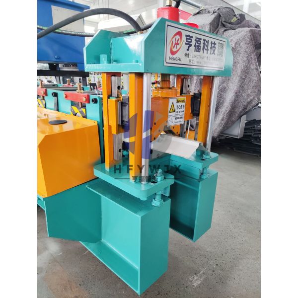 Roof Ridge Capping Roll Forming Machine Durable 350H Steel Frame Precision Engineering