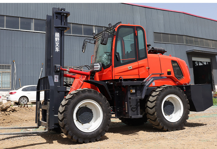 7000 Lbs Seated Automatic Rough Terrain Forklift With 2 In Fork Thickness