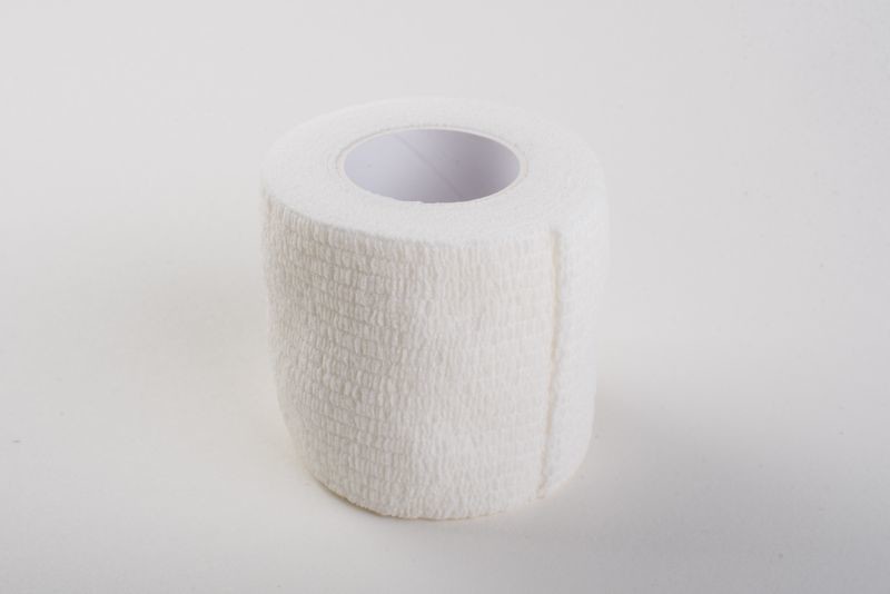 Zinc Oxide Tape Customization Adhesive Surgical Tape Class I Instrument Classification Not Waterproof