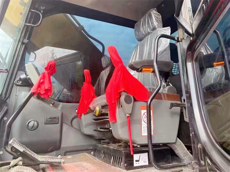 36000 KG Machine Weight 1.8m3 Bucket Capacity SANY SY365 Crawler Excavator in Shanghai