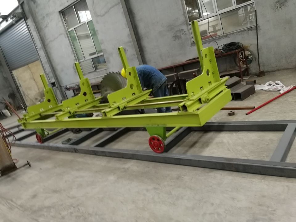 Portable Wood Cutting Circular Saw Sawmills With Manul/Automatic Log Carriage