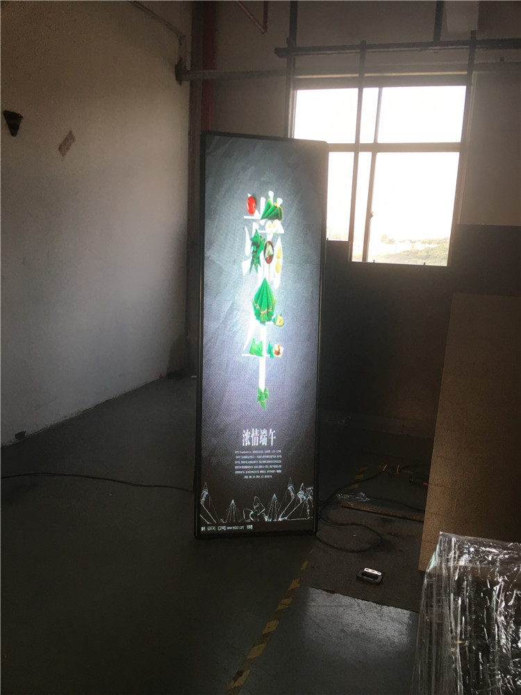 Double Face Standing Led P2.5 SMD Poster Led Display