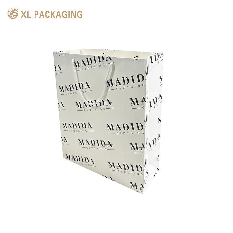 Paper Bag Coated Paper White Color for Clothes Mall Shipping Bag Full Printing Shoes Packaging Hand Bag