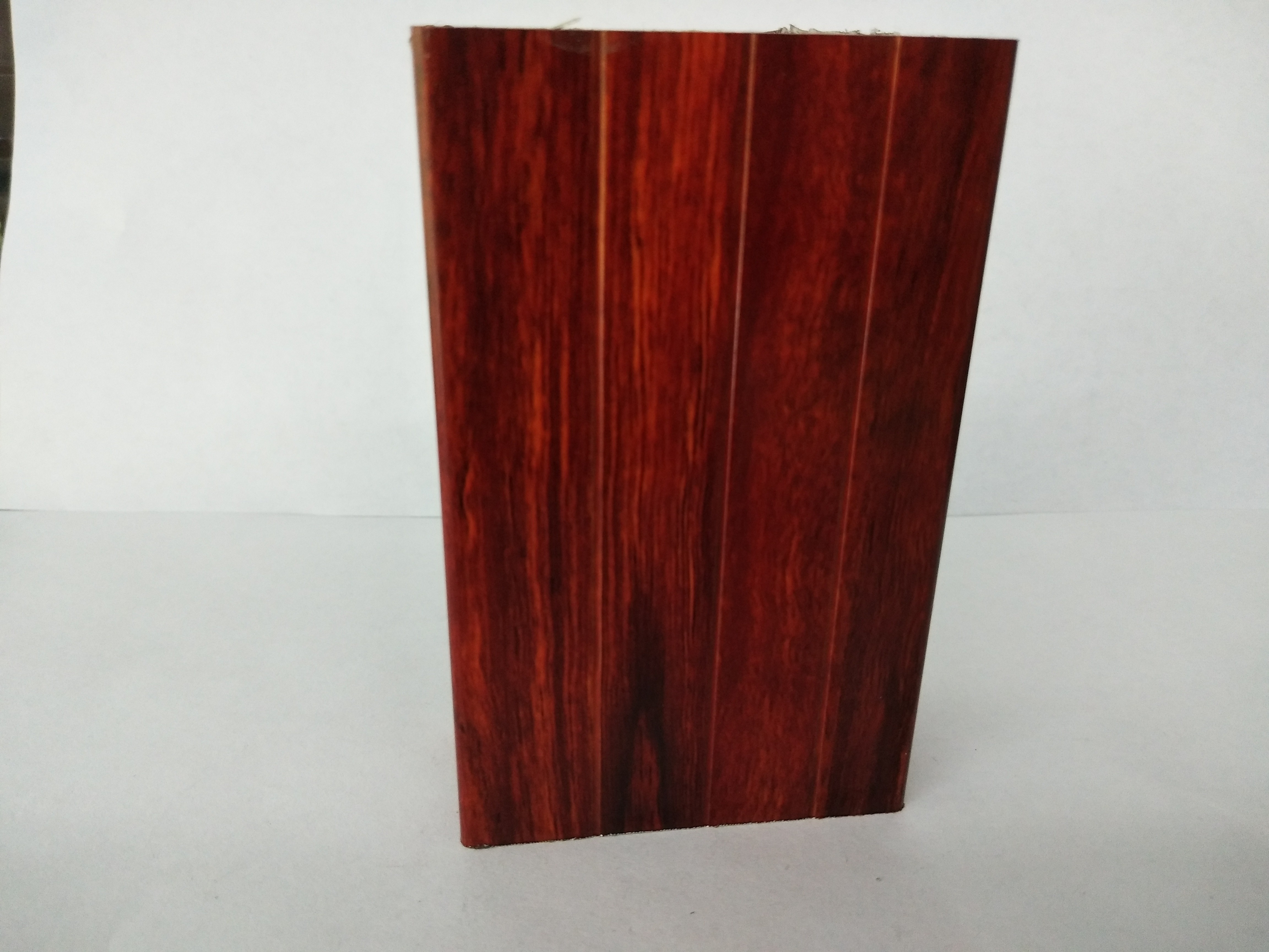 OEM / ODM Wood Grain Square Aluminum Profile For Kitchen Cabinets ISO 9001 Approved