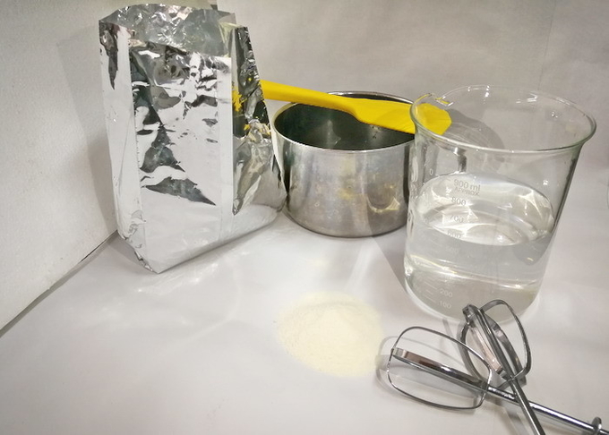 Food Production Ice Cream Emulsifiers Cas 67784-82-1 Stabilizers Polyglycerol Esters Of Fatty Acids PGE