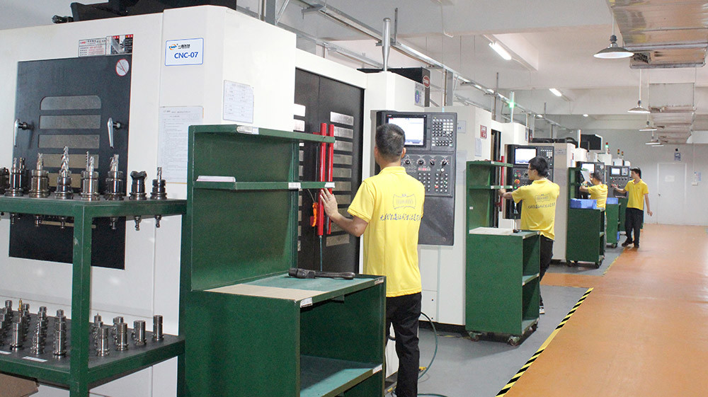 precision matthews CNC mill