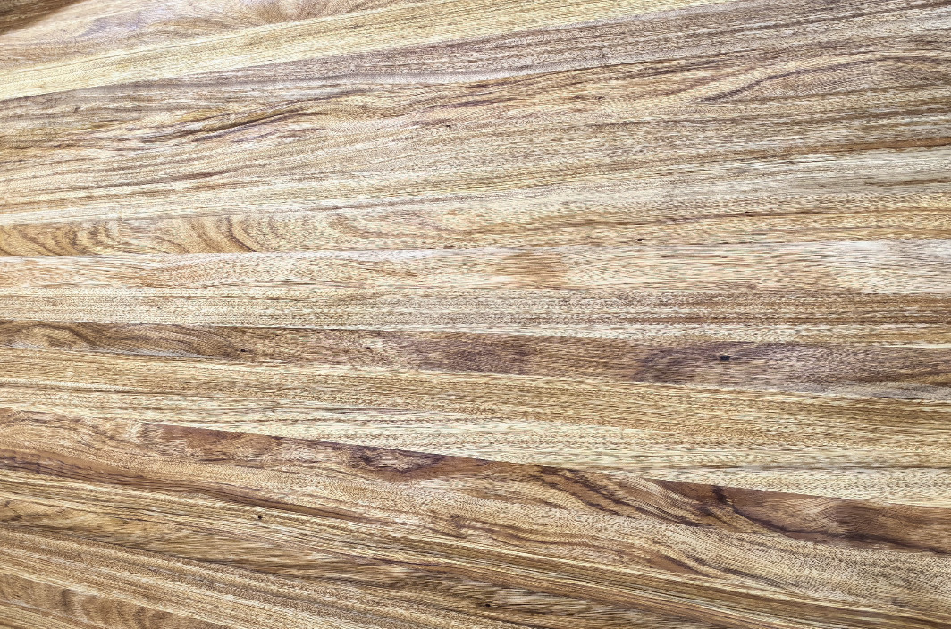 Straight Grain Pattern Zebrano Veneer Sheets Rotary Sliced Veneer Width 1.27m
